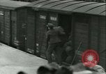 Standbild militärischen Bergung Europa, 1944, aus Sekunde 62 historischem Filmmaterial Videoclip 65675022353
