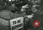 Standbild GI's Kleidung geborgen Reims Frankreich, 1947, aus Sekunde 5 historischem Filmmaterial Videoclip 65675022354