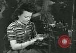 Standbild GI's Kleidung geborgen Reims Frankreich, 1947, aus Sekunde 18 historischem Filmmaterial Videoclip 65675022354
