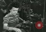 Standbild GI's Kleidung geborgen Reims Frankreich, 1947, aus Sekunde 23 historischem Filmmaterial Videoclip 65675022354