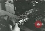 Standbild GI's Kleidung geborgen Reims Frankreich, 1947, aus Sekunde 26 historischem Filmmaterial Videoclip 65675022354