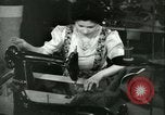 Standbild GI's Kleidung geborgen Reims Frankreich, 1947, aus Sekunde 49 historischem Filmmaterial Videoclip 65675022354