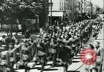 Image Légion d'bénévole française LVF soldats collabore avec l'Allemagne Versailles France, 1941, de la seconde 10 séquences d'archives historiques vidéo 65675022362