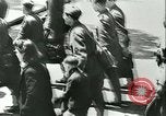 Image Légion d'bénévole française LVF soldats collabore avec l'Allemagne Versailles France, 1941, de la seconde 20 séquences d'archives historiques vidéo 65675022362