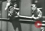 Image Légion d'bénévole française LVF soldats collabore avec l'Allemagne Versailles France, 1941, de la seconde 32 séquences d'archives historiques vidéo 65675022362
