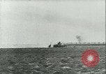Standbild Deutscher General Erwin Rommel nimmt Tobruk Tobruk in Libyen Nordafrika, 1941, aus Sekunde 29 historischem Filmmaterial Videoclip 65675022363