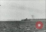 Standbild Deutscher General Erwin Rommel nimmt Tobruk Tobruk in Libyen Nordafrika, 1941, aus Sekunde 30 historischem Filmmaterial Videoclip 65675022363