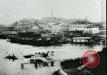 Immagine di Collier volo sulla Senna 1911 Parigi Francia, 1912, secondo 10 filmato di repertorio 65675022364