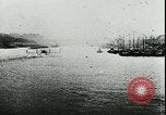 Immagine di Collier volo sulla Senna 1911 Parigi Francia, 1912, secondo 26 filmato di repertorio 65675022364