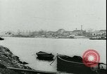 Immagine di Collier volo sulla Senna 1911 Parigi Francia, 1912, secondo 35 filmato di repertorio 65675022364