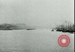 Immagine di Collier volo sulla Senna 1911 Parigi Francia, 1912, secondo 55 filmato di repertorio 65675022364