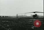 Immagine di Primi volantini francese Francia, 1947, secondo 9 filmato di repertorio 65675022367