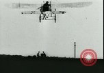 Immagine di Primi volantini francese Francia, 1947, secondo 38 filmato di repertorio 65675022367