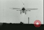 Immagine di Primi volantini francese Francia, 1947, secondo 43 filmato di repertorio 65675022367