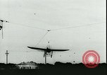 Immagine di Primi volantini francese Francia, 1947, secondo 49 filmato di repertorio 65675022367