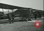 Image Breguet 14 bombardiers A 2 Clermont France, 1918, de la seconde 4 séquences d'archives historiques vidéo 65675022373
