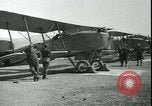 Image Breguet 14 bombardiers A 2 Clermont France, 1918, de la seconde 5 séquences d'archives historiques vidéo 65675022373