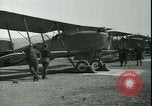 Image Breguet 14 bombardiers A 2 Clermont France, 1918, de la seconde 6 séquences d'archives historiques vidéo 65675022373