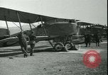 Image Breguet 14 bombardiers A 2 Clermont France, 1918, de la seconde 8 séquences d'archives historiques vidéo 65675022373