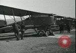 Image Breguet 14 bombardiers A 2 Clermont France, 1918, de la seconde 10 séquences d'archives historiques vidéo 65675022373