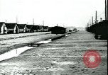 Standbild Camp Jagd auch namens Le Courneau während Ersten Weltkrieg Frankreich Camp Hunt, 1918, aus Sekunde 1 historischem Filmmaterial Videoclip 65675022377
