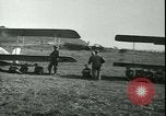 Standbild 99 Aero Squadron in Ersten Weltkrieg Dogneville Frankreich, 1918, aus Sekunde 6 historischem Filmmaterial Videoclip 65675022378
