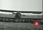 Standbild 99 Aero Squadron in Ersten Weltkrieg Dogneville Frankreich, 1918, aus Sekunde 12 historischem Filmmaterial Videoclip 65675022378