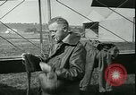 Standbild 99 Aero Squadron in Ersten Weltkrieg Dogneville Frankreich, 1918, aus Sekunde 15 historischem Filmmaterial Videoclip 65675022378