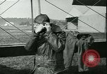 Standbild 99 Aero Squadron in Ersten Weltkrieg Dogneville Frankreich, 1918, aus Sekunde 23 historischem Filmmaterial Videoclip 65675022378