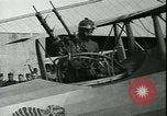 Standbild 99 Aero Squadron in Ersten Weltkrieg Dogneville Frankreich, 1918, aus Sekunde 54 historischem Filmmaterial Videoclip 65675022378