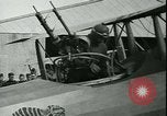 Standbild 99 Aero Squadron in Ersten Weltkrieg Dogneville Frankreich, 1918, aus Sekunde 60 historischem Filmmaterial Videoclip 65675022378
