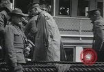 Standbild Verletzte US-Soldaten Aussteigen aus einem Dampfschiff New York City Harbor USA, 1919, aus Sekunde 36 historischem Filmmaterial Videoclip 65675022382
