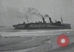 Standbild Northern Pacific gescheitert auf Fire Island Fire Island New York USA, 1919, aus Sekunde 9 historischem Filmmaterial Videoclip 65675022383