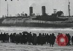 Standbild Northern Pacific gescheitert auf Fire Island Fire Island New York USA, 1919, aus Sekunde 18 historischem Filmmaterial Videoclip 65675022383