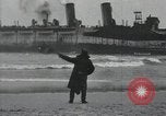 Standbild Northern Pacific gescheitert auf Fire Island Fire Island New York USA, 1919, aus Sekunde 26 historischem Filmmaterial Videoclip 65675022383