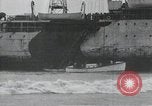 Standbild Northern Pacific gescheitert auf Fire Island Fire Island New York USA, 1919, aus Sekunde 56 historischem Filmmaterial Videoclip 65675022383