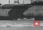 Standbild Northern Pacific gescheitert auf Fire Island Fire Island New York USA, 1919, aus Sekunde 57 historischem Filmmaterial Videoclip 65675022383