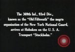 Standbild 369 Infanterie Division 93 Hoboken New Jersey USA, 1919, aus Sekunde 10 historischem Filmmaterial Videoclip 65675022384