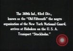 Standbild 369 Infanterie Division 93 Hoboken New Jersey USA, 1919, aus Sekunde 12 historischem Filmmaterial Videoclip 65675022384