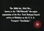 Standbild 369 Infanterie Division 93 Hoboken New Jersey USA, 1919, aus Sekunde 13 historischem Filmmaterial Videoclip 65675022384