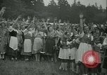 Immagine di Dignitario nazista a harvest festival Oberleutensdorf Cecoslovacchia, 1938, secondo 24 filmato di repertorio 65675022388