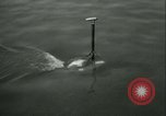 Immagine di Byron collegare in piccolo sommergibile Michigan City Indiana USA, 1938, secondo 33 filmato di repertorio 65675022389