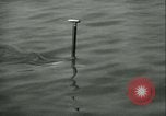 Immagine di Byron collegare in piccolo sommergibile Michigan City Indiana USA, 1938, secondo 44 filmato di repertorio 65675022389