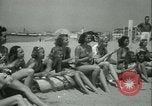 Standbild Jitterbug tanzen Variationen Venice Beach Los Angeles California USA, 1938, aus Sekunde 14 historischem Filmmaterial Videoclip 65675022391