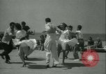 Standbild Jitterbug tanzen Variationen Venice Beach Los Angeles California USA, 1938, aus Sekunde 17 historischem Filmmaterial Videoclip 65675022391