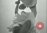 Standbild Jitterbug tanzen Variationen Venice Beach Los Angeles California USA, 1938, aus Sekunde 22 historischem Filmmaterial Videoclip 65675022391
