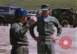 Standbild Captain Charles Robb Camp Pendleton California USA, 1968, aus Sekunde 14 historischem Filmmaterial Videoclip 65675022392