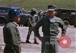 Standbild Captain Charles Robb Camp Pendleton California USA, 1968, aus Sekunde 18 historischem Filmmaterial Videoclip 65675022392
