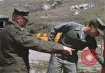 Standbild Captain Charles Robb Camp Pendleton California USA, 1968, aus Sekunde 12 historischem Filmmaterial Videoclip 65675022393