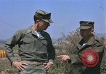 Standbild Captain Charles Robb Camp Pendleton California USA, 1968, aus Sekunde 41 historischem Filmmaterial Videoclip 65675022393